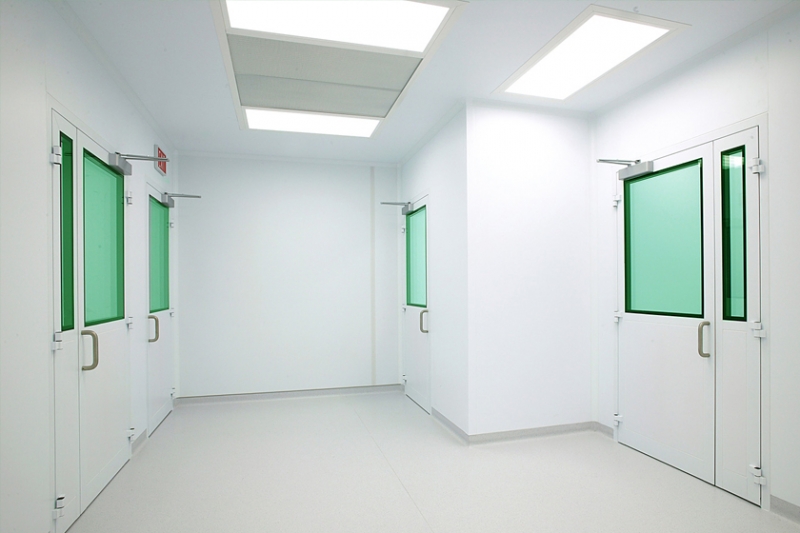 Considering cleanroom doors