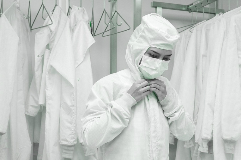 Entrance, Garment &amp; Ante-rooms