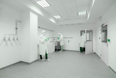 Sources of Cleanroom Contamination
