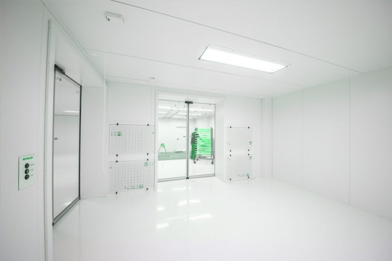 Choosing Cleanroom Doors