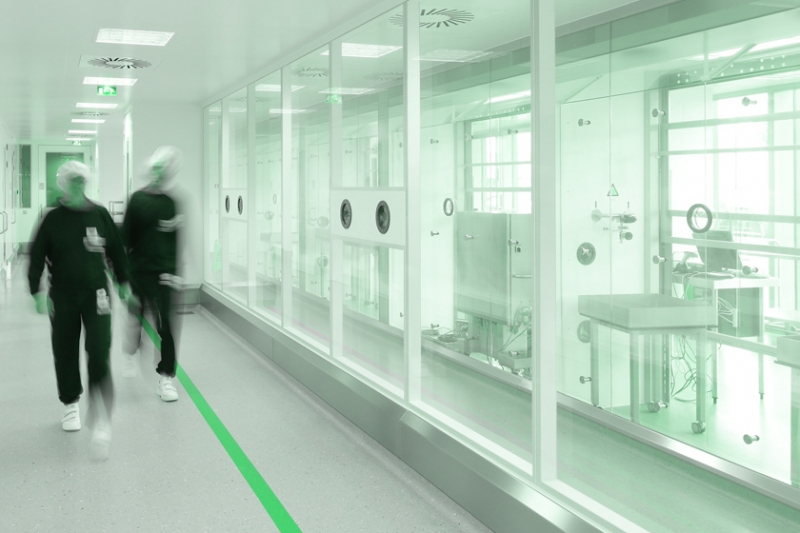 Evaluating cleanroom windows